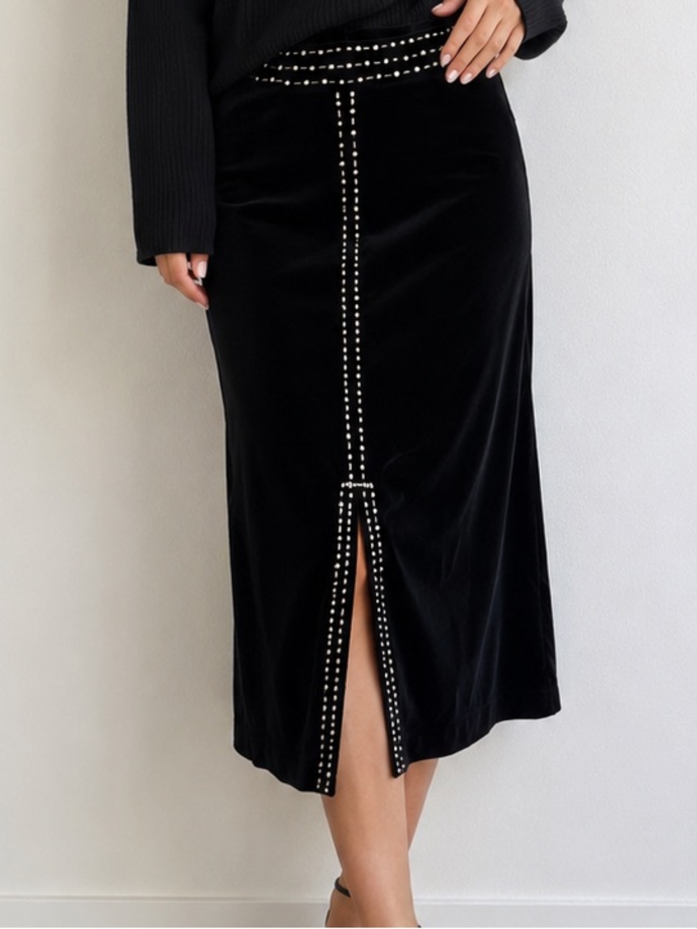 Vintage 90s Black Velvet Beaded Front Slit Midi Skirt Medium